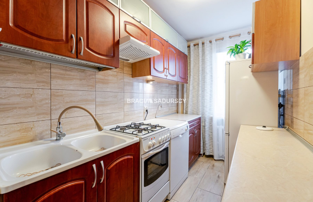 3pok (oddzielne) ok 55,7m2 Podgórze Duchackie