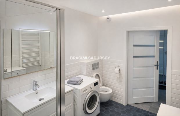 Świetna komunikacja, ulica Wizjonerów.