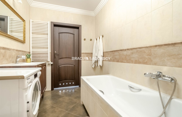 Nowoczesne 2 pok ok 56,2  Centrum Krakowa