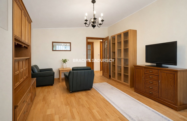 3 pokoje w Borku Falęckim