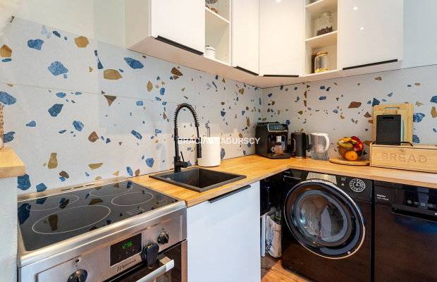  2-pok mieszkanie po generalnym remoncie-Praska