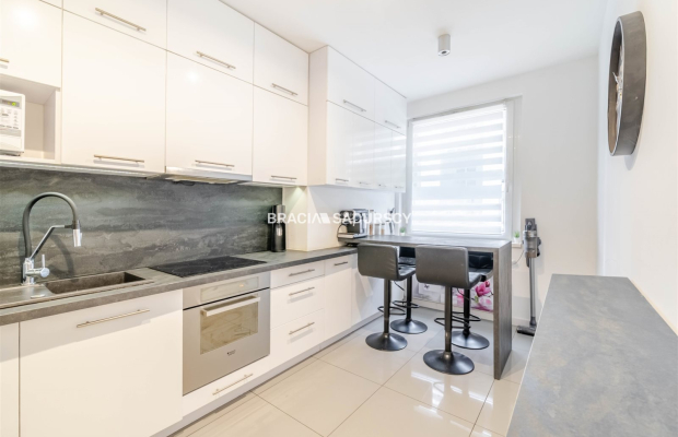 ZADBANE 3-POKOJOWE Z KLIMATYCZNYM OGRÓDKIEM