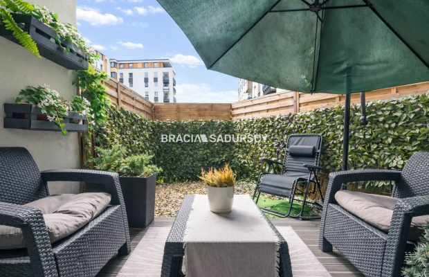 ZADBANE 3-POKOJOWE Z KLIMATYCZNYM OGRÓDKIEM