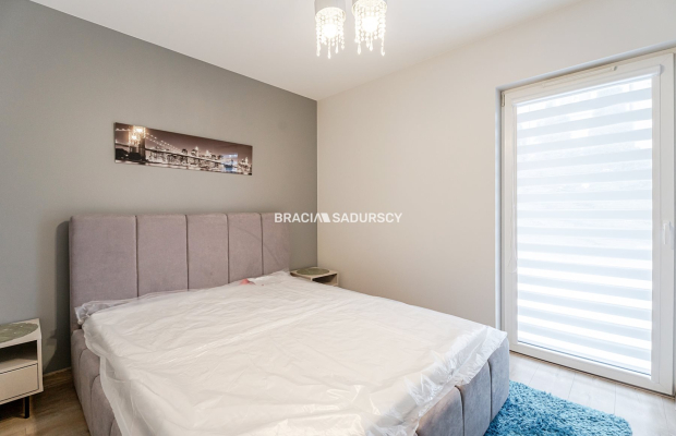 2 pok z dwoma ogródkami ul. Dębskiego.