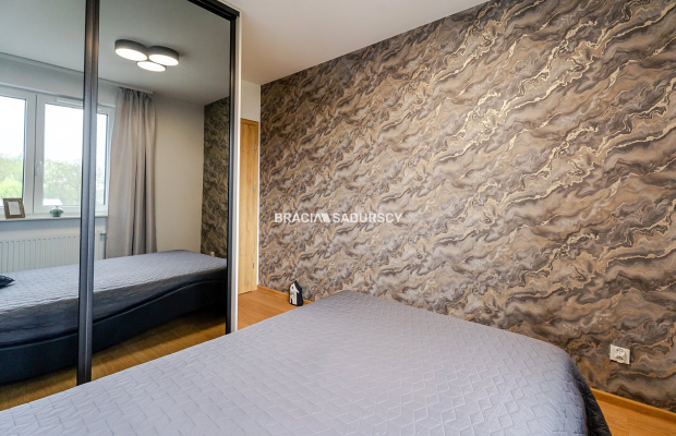 2 POKOJE / OSOBNA KUCHNIA / BALKON - UL. MYŚLIWSKA