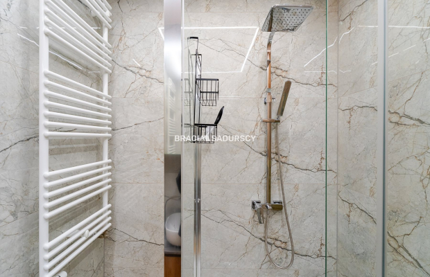 2 POKOJE / OSOBNA KUCHNIA / BALKON - UL. MYŚLIWSKA