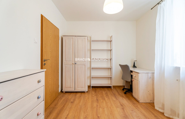 KLIMATYCZNE, ZADBANE 3-POKOJOWE Z BALKONEM