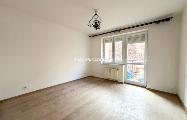 Kawalerka| Kurdwanów | balkon | niski czynsz