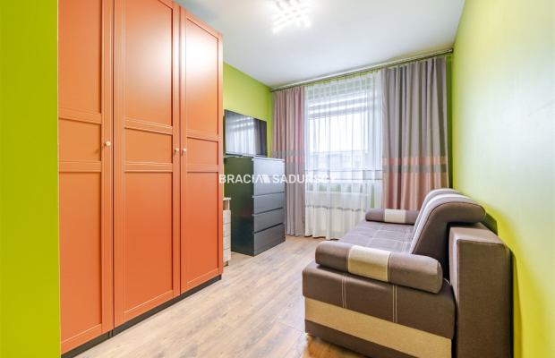 Sprzedam, 2-osobne pokoje. os. Piastów