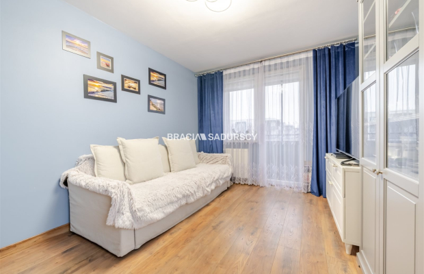 Sprzedam, 2-osobne pokoje. os. Piastów