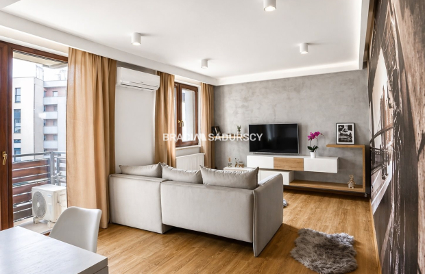 Piękne mieszkanie dwupokojowe, Grzegórzecka.