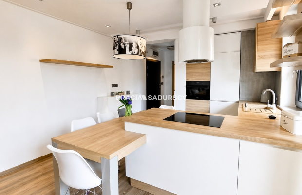 Piękne mieszkanie dwupokojowe, Grzegórzecka.