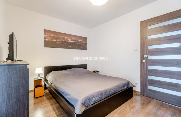 Gotowe do wejścia | 2 pok | duży balkon | parking