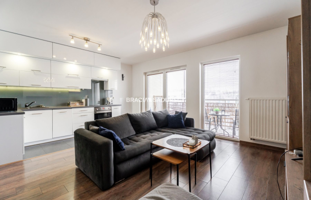 Gotowe do wejścia | 2 pok | duży balkon | parking