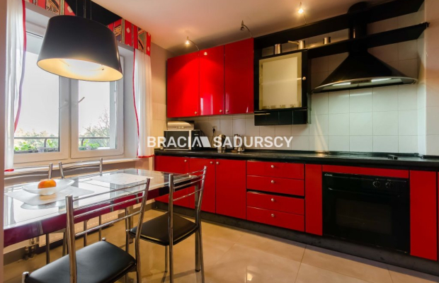 5-pok, widok na zieleń, do podziału, Stare Dębniki