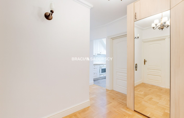 2 pok. mieszkanie 53,1m2,centrum,super lokalizacja