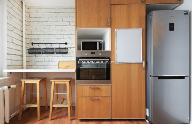 3 pokoje, balkon, piwnica | Osiedle Piastów