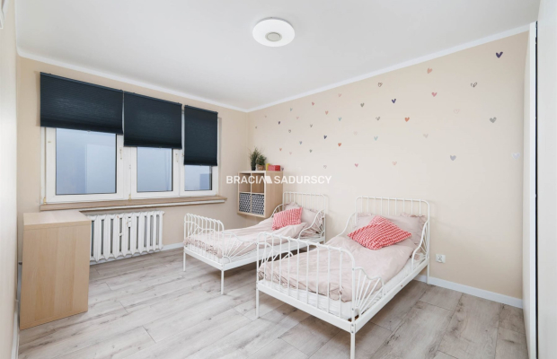 3 pokoje, balkon, piwnica | Osiedle Piastów