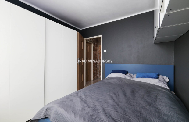 3 pokoje, balkon, piwnica | Osiedle Piastów