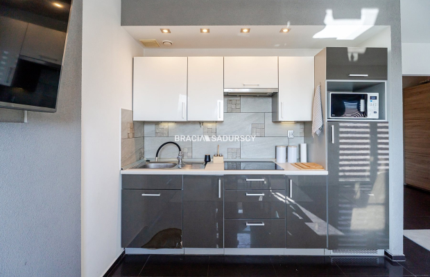 Kawalerka w zielonej okolicy!