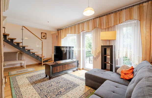 DWUPOZIOMOWE MIESZKANIE NA POŁUDNIU KRAKOWA