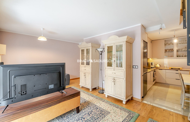 DWUPOZIOMOWE MIESZKANIE NA POŁUDNIU KRAKOWA