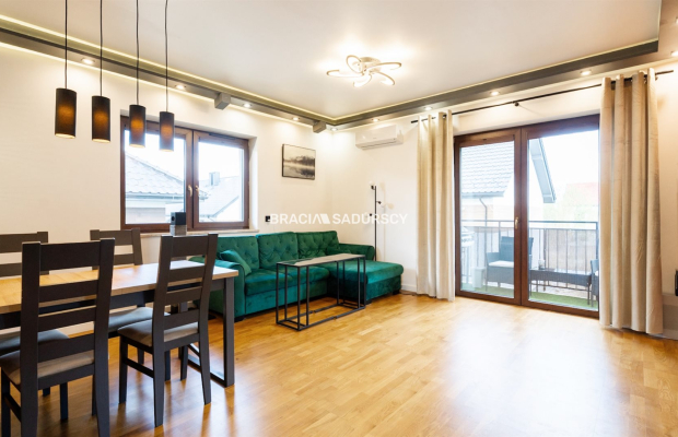 Nowoczesne mieszkanie II-poziomowe Węgrzce Wielkie