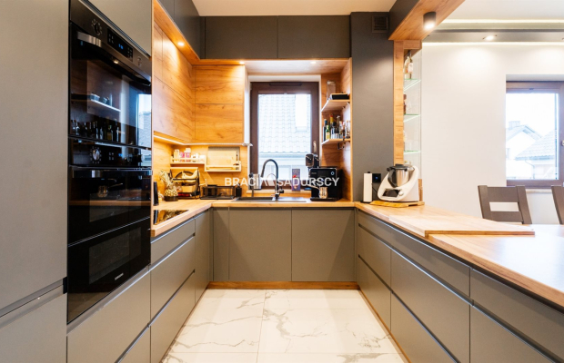 Nowoczesne mieszkanie II-poziomowe Węgrzce Wielkie