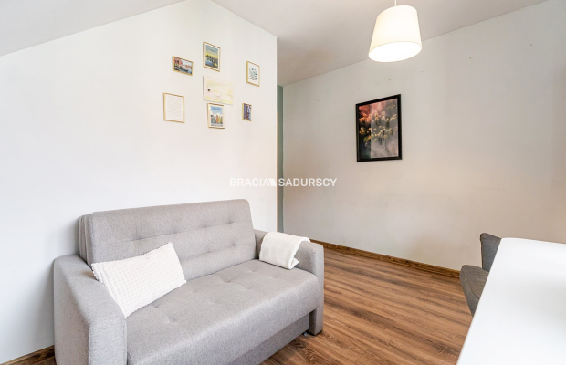 Dwupoziomowe mieszkanie 70 m² w granicy Krakowa