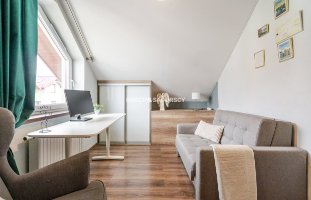 Dwupoziomowe mieszkanie 70 m² w granicy Krakowa