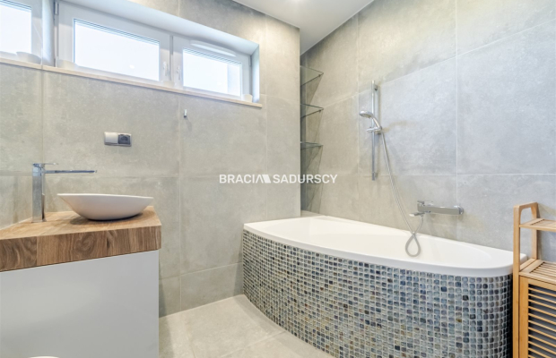 3 pokoje  z balkonem  KLINY