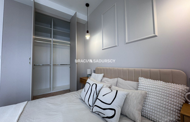 Ekskluzywne/wykończone mieszkanie dwupoziomowe