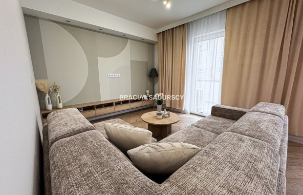 Ekskluzywne/wykończone mieszkanie dwupoziomowe