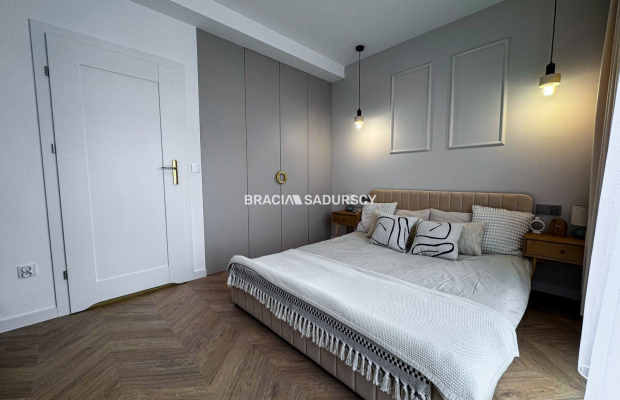 Ekskluzywne/wykończone mieszkanie dwupoziomowe