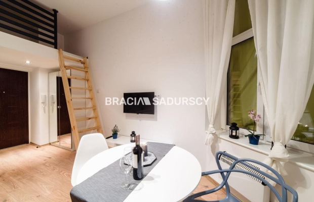 KAWALERKA INWESTYCJA BLISKO DWORCA 