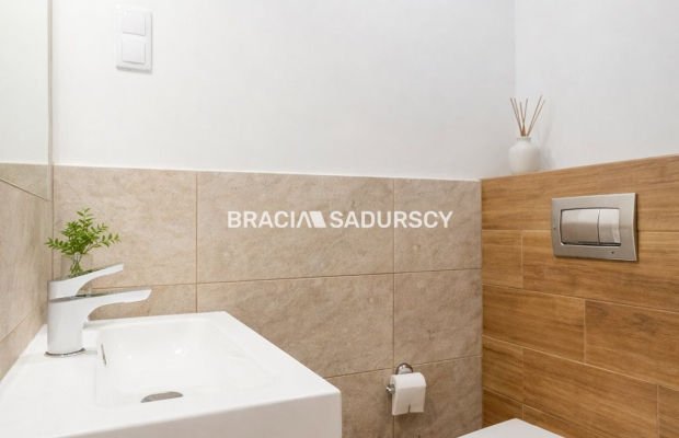 Duże mieszkanie idealne dla rodziny.