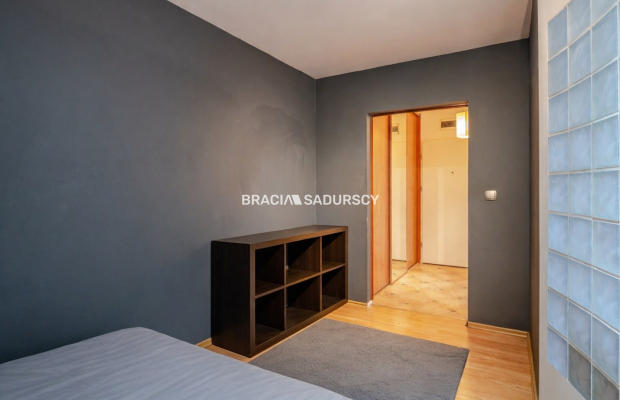 Na sprzedaż oferuję  mieszkanie  o powierzchni 40,23 m², zlokalizowane przy ul. Borkowskiej w Krakowie. 
Lokal położony jest na