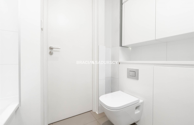 Apartament 2, 3 pokoje z balkonem Podgórze