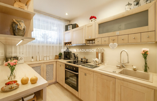 Wygodne mieszkanie 2 pokojowe w centrum.