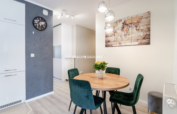 Osiedle FI, Podgórze, 3 pokoje z balkonem