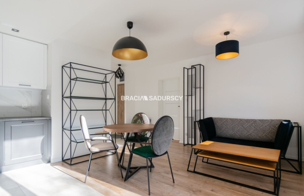 3 pokoje, Prokocim, komunikacja 