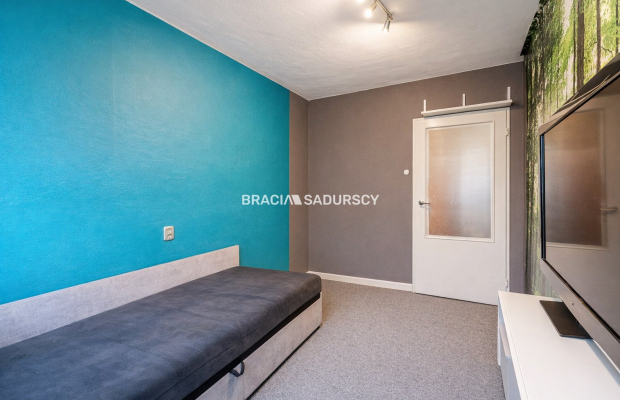 2 POKOJE / DO REMONTU / 37M2 / KOZŁÓWEK