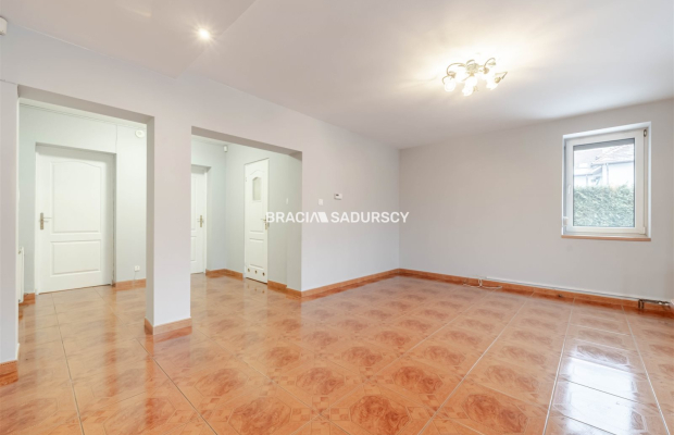 Kameralne 3 pokoje z dużym balkonem