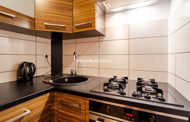 28,5m2 Czyżyny ul. Wężyka 