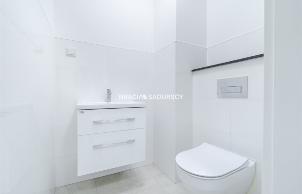 75m2, Dębniki-Kliny Borkowskie