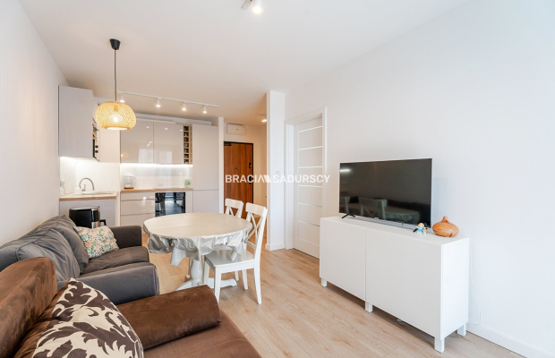 Super lokalizacja uczelnie 2 pokoje balkon tramwaj