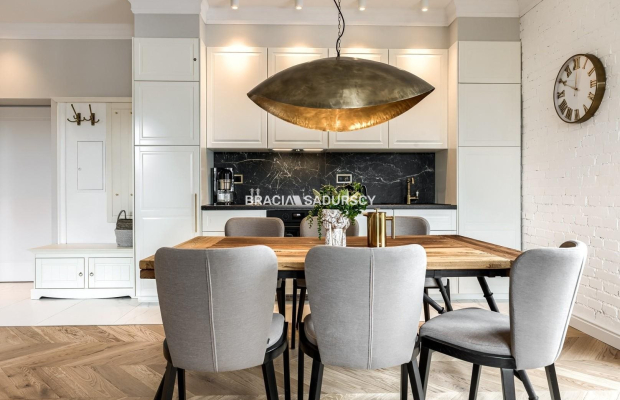 *zdjęcia wykorzystane w ogłoszeniu należą do właściciela.  
   
Na sprzedaż wyjątkowe, nowoczesne mieszkanie z dochodem z najmu