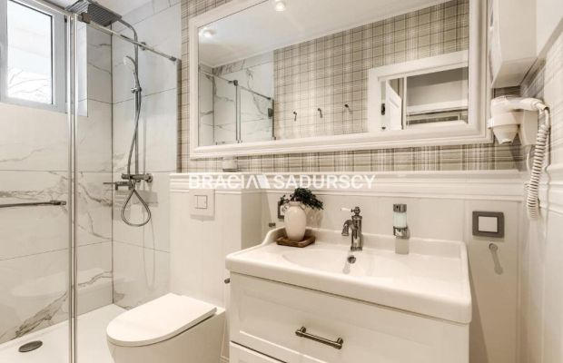 *zdjęcia wykorzystane w ogłoszeniu należą do właściciela.  
   
Na sprzedaż wyjątkowe, nowoczesne mieszkanie z dochodem z najmu