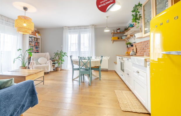 M 72-M2 4 POK APARTAMENT GARDEROBA BALKON ŻABINIEC