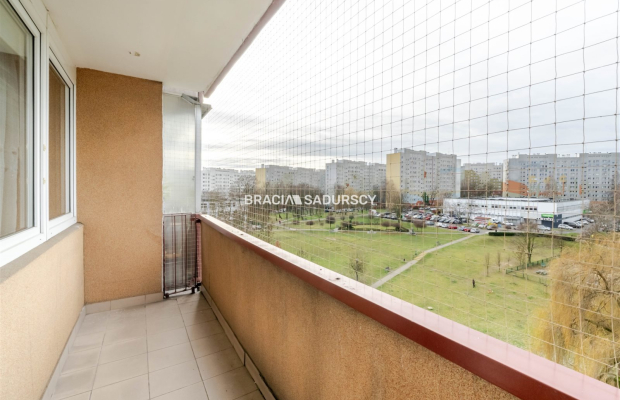 Kraków, Podgórze Duchackie - 3‑pokojowe mieszkanie, 55,7 m²  

 Na sprzedaż ustawne, trzypokojowe mieszkanie o powierzchni 55,7